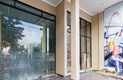 Palangkaraya Hotel | Urbanview Hotel Lamin Palangkaraya by RedDoorz
