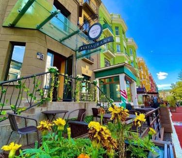 Downtown Ulaanbaatar Hotel | Urgoo hotel