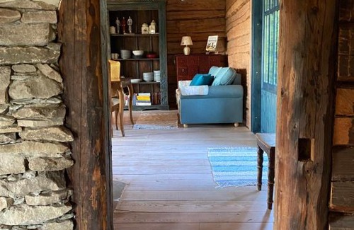 Orjaku House | Urikivi Holiday House