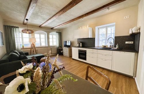 Sebnitz Apartment | Urlaubsfreude Biedermann Haus Blumenglück - Anemone