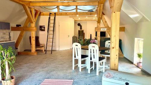 Kreba-Neudorf Apartment | Urlaubshof Turmblick