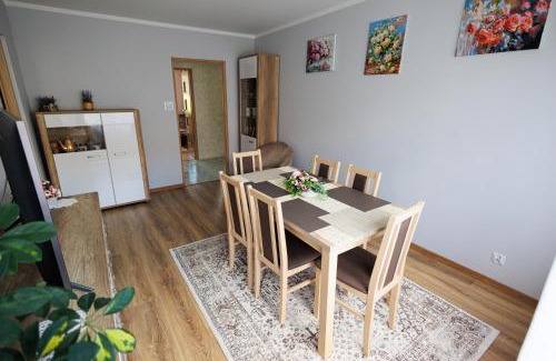 Hajnowka Apartment | Urocze mieszkanie z widokiem na Puszczę Białowieską