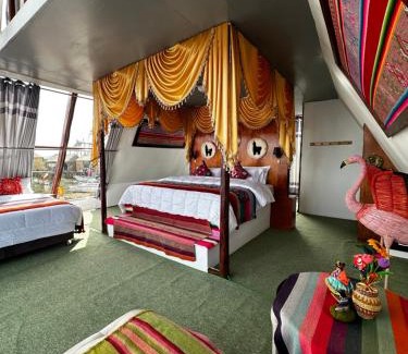 Puno Cabin | Uros Waliski Lodge