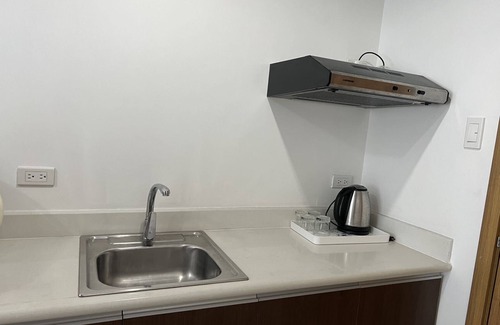 Malate Apartment | US Embassy Apartments at Bay Sunset