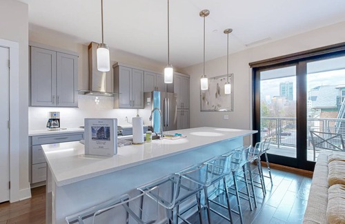 Downtown Asheville Condo | 72 m² Condo ∙ 1 bedroom ∙ 4 guests