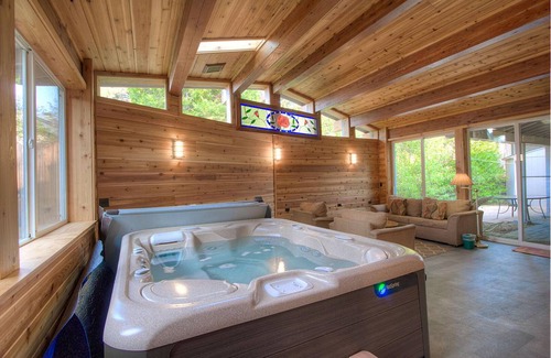 Round Hill Village House | House ∙ 4 bedrooms ∙ 10 guests