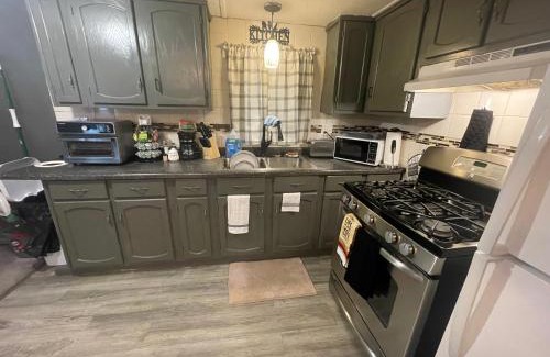 Drayton Plains Villa | USS Clarkston Home