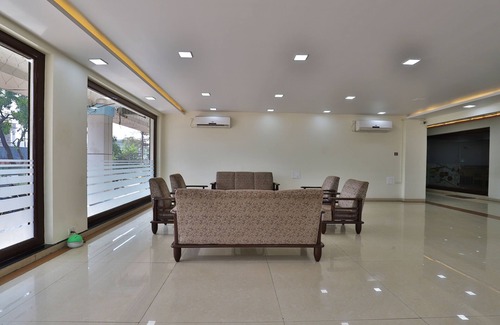 Silvassa Hotel | Utkarsh Hotel