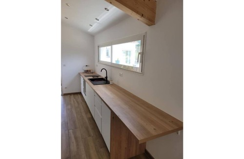 Serviers-et-Labaume Apartment | Uzes (8km), lovely guest house with swimming pool.