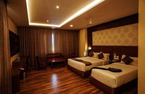 Kattankulathur Hotel | V FIVE HOTEL