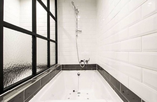Gangseo District Hotel | V Hotel