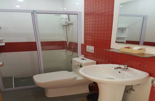 Trang Hotel | V-House Hotel