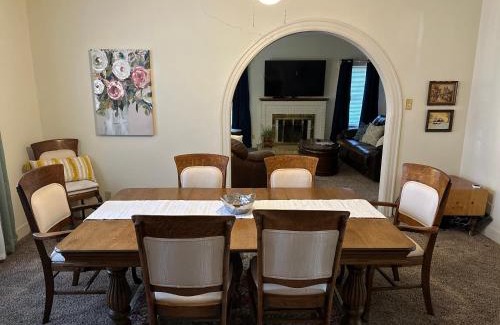 Sayles Blvd. Area House | V's Iris Haven