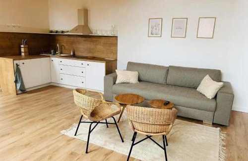 Kezmarok House | V ulicke