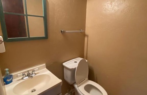 Norfolk - Virginia Beach House | Va Beach Zen town house