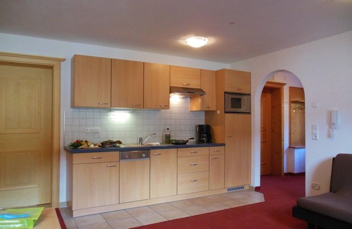 Melago Apartment | Vacation apartments in a beautiful panoramic location for families and groups (BM)