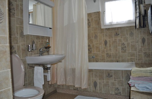 Isenthal Apartment | Vacation apartment -, above Lake Lucerne