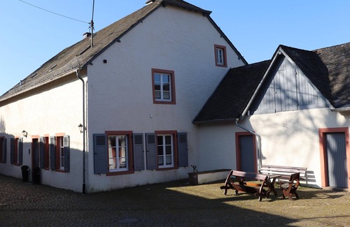 Dasburg Apartment | Vacation apartment Altes Forsthaus - 4-bed vacation apartment Altes Forsthaus