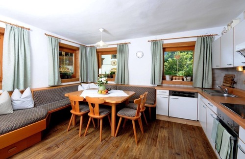 Burgstall Apartment | Vacation apartment/apartment for 12 guests with 140m² in Mayrhofen (172963)