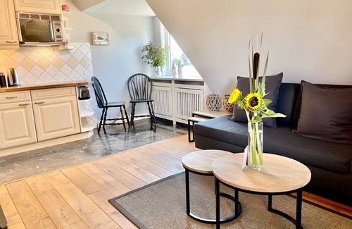 Kleinmorsum Apartment | Vacation apartment/apartment for 2 guests with 65m² in Morsum (295670)