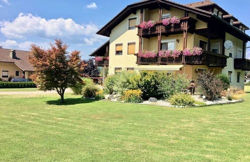 Sankt Kanzian am Klopeiner See Apartment | Vacation apartment 2 - Holiday apartment Wutte Josefine