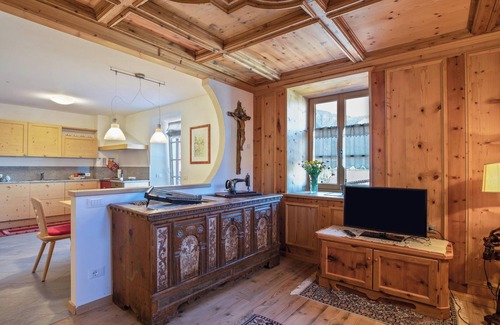 Tesero Apartment | Vacation Apartment Casa Stella with Balcony, Mountain View & Wi-Fi