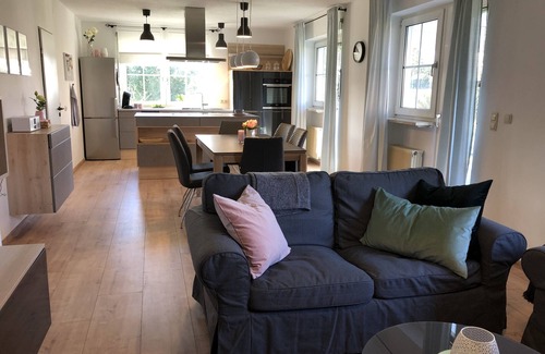 Gundelfingen an der Donau Apartment | Vacation apartment "Am Spitalgarten" with garden for 6 people