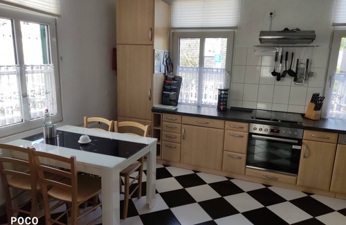 Hueckeswagen Apartment | Vacation apartment "Das Historische" Am Schloß in the historic old town.