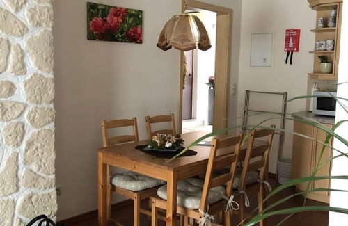 Klingenthal Apartment | Vacation apartment Auf der Sonnenseite - Holiday apartment with 2 bedrooms and fireplace