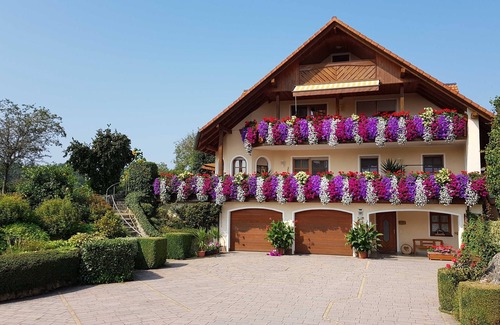 Pottenstein Apartment | Vacation apartment 1 - Ferienwohnungen Wölfel
