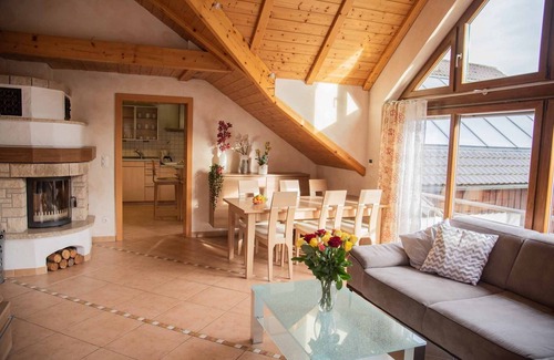 Steinwiesen Apartment | Vacation apartment (120sqm) incl. admission to the adventure pool