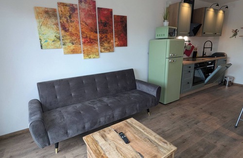 Gross Stockheim Apartment | Vacation apartment Lehmann 2 Tokyo