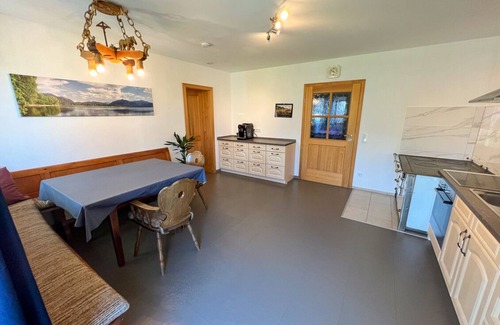Uebersee Apartment | Vacation apartment FeWo B33, 120sqm, 2 sep. Bedroom, terrace