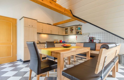 Hollfeld Apartment | Vacation apartment Gipfelstürmer (6-8 pers.) - Ferienwohnungen Handwerger