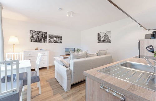 Grebin Apartment | Vacation apartment Henne with terrace in Grebin