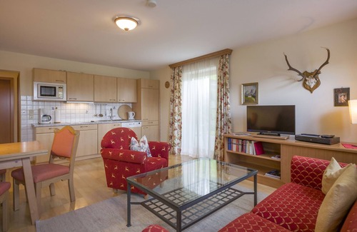 Oberaudorf Apartment | Vacation apartment on the first floor of a new building, 45 sqm with terrace