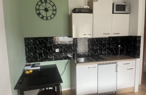 Scheuern Apartment | Vacation apartment with covered terrace and beautiful view!
