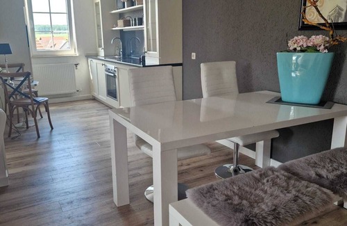 Klettbach Apartment | Vacation apartment with fully equipped kitchen, extra bedroom & bathtub in the bathroom