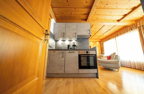 Seeboden Apartment | Vacation apartments, just a few steps from the lake, free use of the lido