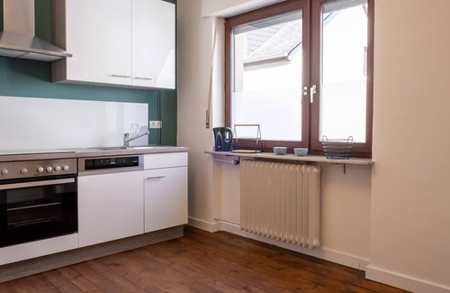 Guels Apartment | Vacation at the winery - vacation apartment "Bienengarten" in Koblenz
