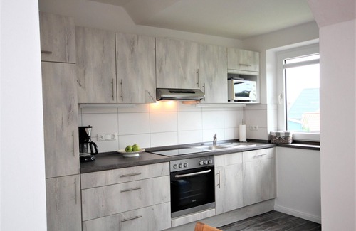 Westerdeichstrich Apartment | Vacation away from the hustle and bustle. For up to 6 people on the 1st floor with loggia