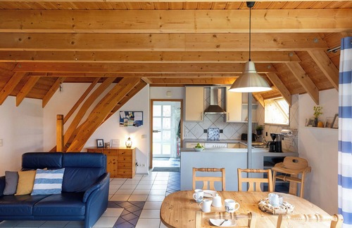 Wremen House | Vacation home lighthouse. In the middle of the countryside and at the cutter harbor.