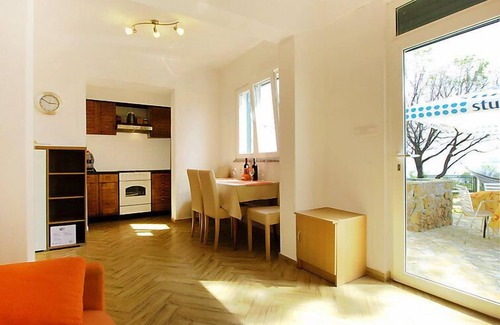 Seline House | Vacation home Mare by Interhome