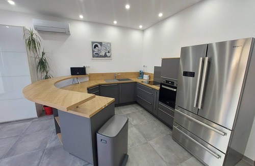Carnas House | Vacation home between Nîmes and Montpellier