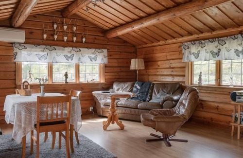 Granna House | Vacation home Bunn Lappland (SND116) in Gränna - 4 persons, 1 bedrooms