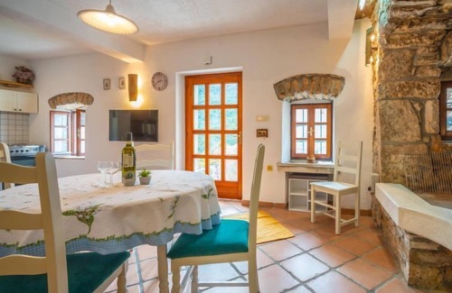 Sucici House | Vacation home Mickey by Interhome