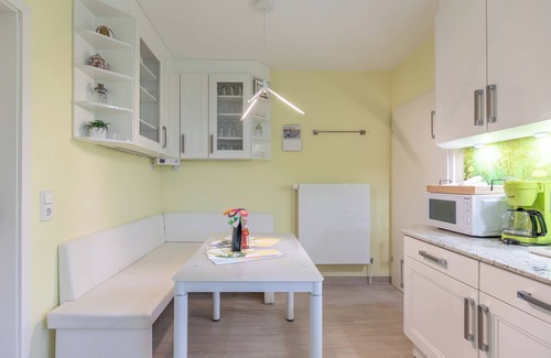 Suederhafen House | Vacation home Noordhuus on Nordstrand for up to 2 people