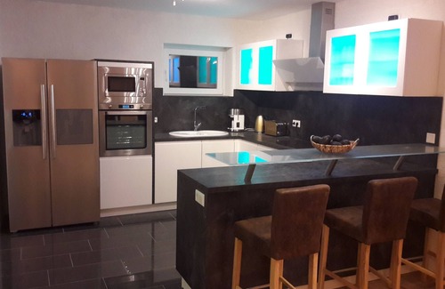 Reichshof House | Vacation home QUELLENHAIN with 5 bedrooms, 2 bathrooms, 3 terraces, garden