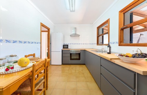 Sa Rapita House | Vacation Home Villa Sa Rapita Familiar with Sea View, Wi-Fi, A/C, Terraces & Garden; Pet-friendly