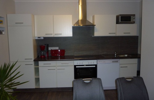 Racknitz/Zschertnitz Apartment | Vacation in DRESDEN . You can easily explore the city of Dresden without a car.